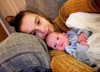 Женщину забрали в больницу из-за аппендицита, а она стала мамой: как такое возможно (фото)