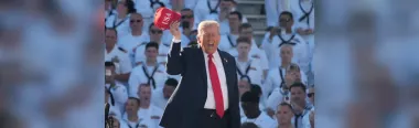 Белый дом превратится в арену: Трамп отпразднует свое 80-летие боем UFC