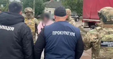 25 тысяч долларов за "путешествие": в Харьковской области разоблачили очередной канал для бегства за границу