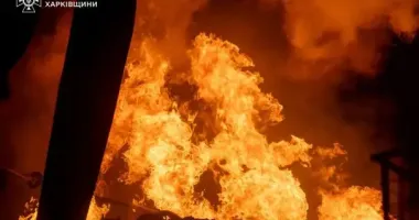 Атака дронів по Харкову: виникла пожежа на підприємстві