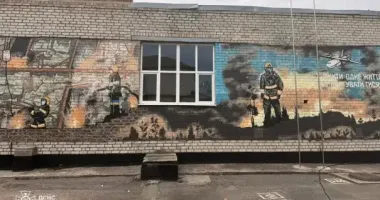 В Никополе россияне обстреляли подразделение ГСЧС: пострадал спасатель