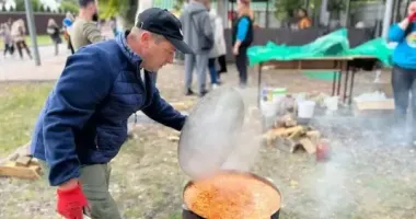 320 літрів борщу просто неба: у Дніпрі відбудеться рекордний благодійний фестиваль