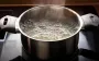 Зачем повара добавляют масло в воду перед варкой круп: кулинарные секреты и что говорит наука