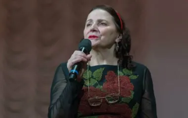 На пам’ятнику Ніни Матвієнко виправили помилку: як тепер виглядає могила (фото)