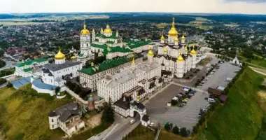 В Тернопольской области продолжаются обыски в Почаевской лавре: подозрение в мошенничестве в особо крупных размерах