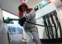 Топливный кризис в России усиливается: цены на бензин растут, вводятся новые лимиты на АЗС