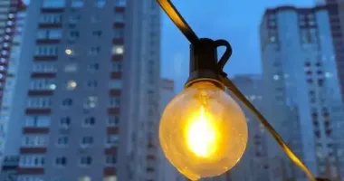 ДТЕК стягнув із киянина понад 230 тис. грн, хоча він платив за електрику роками
