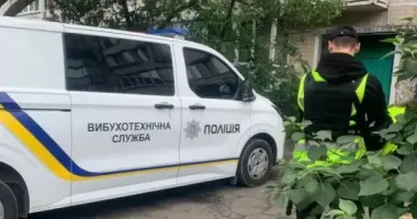 У Києві в багатоповерхівці пролунав потужний вибух, є жертви