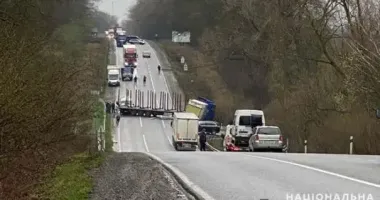 Вересень на дорогах Тернопільщини: 266 ДТП та 194 водії у нетверезому стані