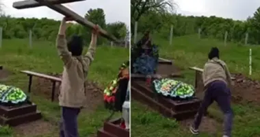В Черновицкой области дети повредили могилы и крест на кладбище