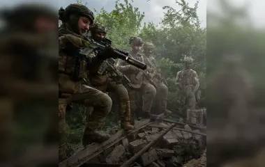 Прикрытие дождей и танков: в "Азове" рассказали, как РФ рвалась на Доброполье и как закрыли прорыв