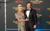 Милли Бобби Браун показала первое фото с усыновленной дочерью
