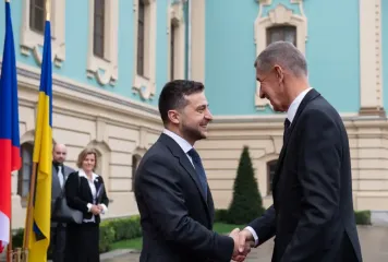 На растяжке между Киевом и Москвой — отвернется ли Центральная Европа от Украины