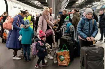 Все больше украинских беженцев не хотят возвращаться на Родину: какие причины