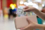 "Вызов 100 конвертов": в сети показали трюк, как за сто дней собрать $5000 наличными