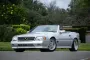На аукцион выставили уникальный Mercedes 90-х с огромным двигателем от суперкара (фото)