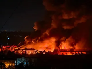 "Гипермаркет рухнул": дроны атаковали временно оккупированный Донецк (фото, видео)