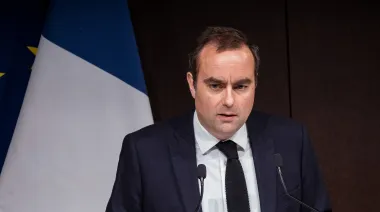 Лекорню объявил состав нового правительства Франции после своего переназначения