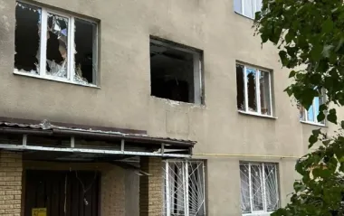 Враг ударил дроном по общежитию в Харькове, где жили переселенцы из Купянска