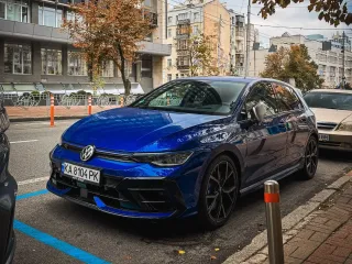 В Украине появился самый мощный и быстрый Volkswagen Golf в истории (фото)