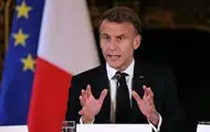 Макрон отказался сложить полномочия президента