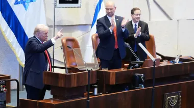 Трамп закликав свого спецпосланця "закінчити з питанням Росії"