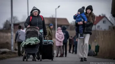 Устали помогать: в Польше рекордно снизилась поддержка украинских беженцев