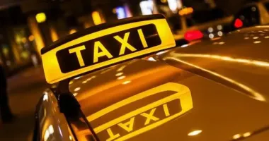 У Кропивницькому таксист побив пасажирку через відмову вийти з авто
