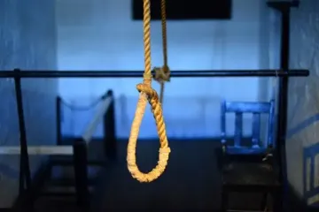 9-летняя девочка покончила жизнь самоубийством после травли в школе из-за лишнего веса: подробности трагедии