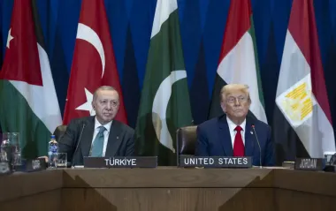 Трамп і ще три лідери підписали мирну угоду щодо Гази