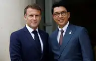 Франція евакуювала президента Мадагаскару через військовий переворот