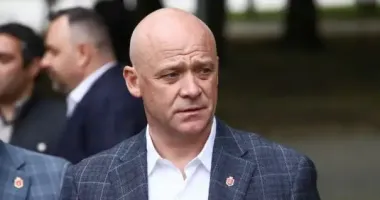 Петиция о лишении гражданства Труханова набрала 25 тысяч голосов меньше, чем за сутки
