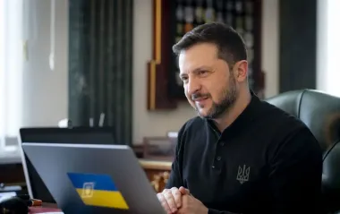 Зеленський перед поїздкою до Трампа провів майже годинну розмову зі Стуббом