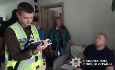 У Києві псевдомольфар "знімав порчу" через соцмережі: подробиці