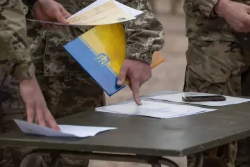 Бронирование лиц в розыске и тех, у кого проблемы с воинским учетом: эксперт объяснил, есть ли запрет