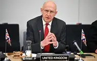 НАТО усилит ответ на агрессию России - министр обороны Великобритании