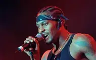 Умер культовый R&B-певец D’Angelo
