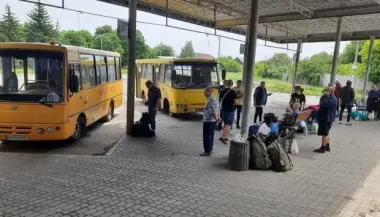 Киев готовит эвакуационные автобусы: в КГГА объяснили, стоит ли паниковать