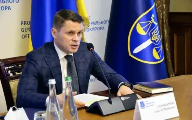 Экс-заместитель генпрокурора Алексей Симоненко отменил дело Емельянова перед поездкой в Испанию