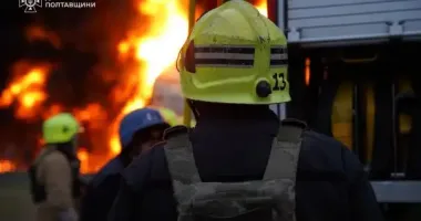 Зеленський про нічні удари: РФ б'є по Україні "шахедами" з касетними боєприпасами