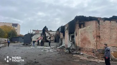 Оккупанты уничтожили депо "Новой почты": компенсируют ли украинцам деньги за посылки