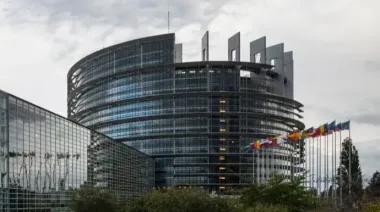 У Європарламенті початково підтримали проєкти про відмову від газу й нафти з РФ