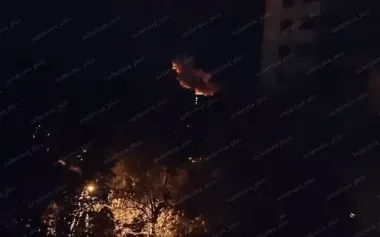 Explosions rock occupied Donetsk: probable strike on military facility. VIDEO