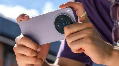 Флагманский смартфон Xiaomi проиграл неожиданному конкуренту в тестах мощности: кто победил