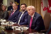 Що Україна віддасть за мир: експерт про новий план Трампа