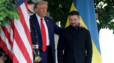 Зеленський не сперечається з Трампом, який закликав Україну й РФ "зупинятись там, де є"