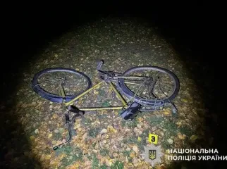 Смертельна ДТП на Чернігівщині: водій вилетів на зустрічну і збив велосипедиста