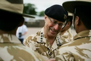 Ukraine cannot win against Russia, warns top British army chief