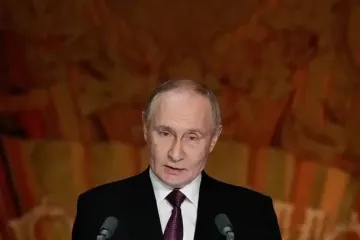 Кремль соблазняет Трампа бизнесом, но в то же время пугает войной: ISW об игре Москвы на двух фронтах