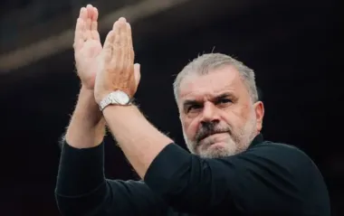 Зінченко вдруге в сезоні залишився без тренера: "Ноттінгем" звільнив найбільшого невдаху в історії